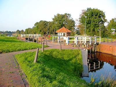 die ostrhauderfehner schleuse